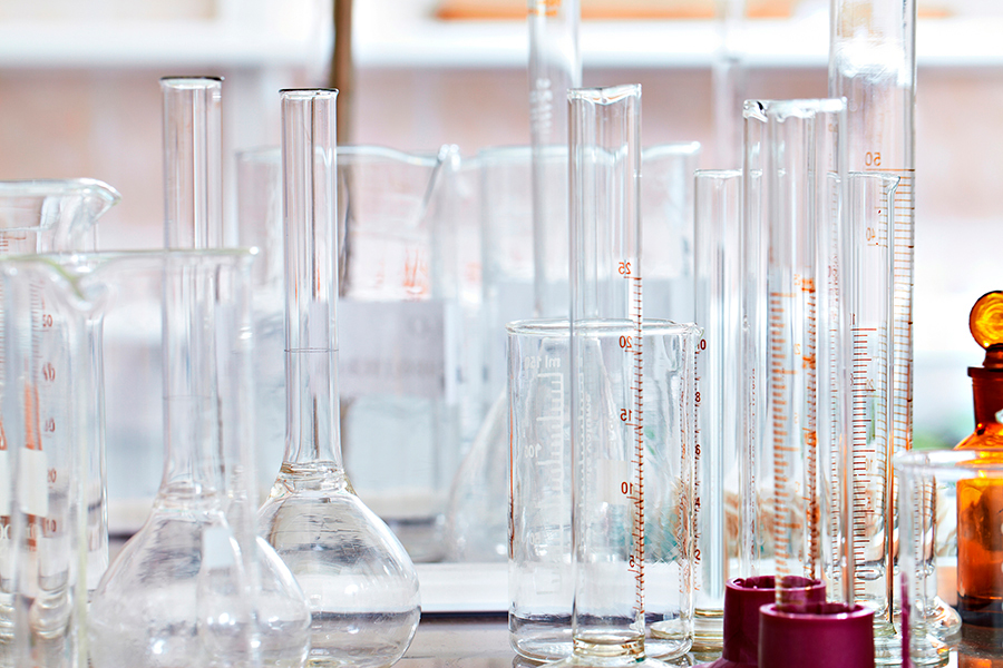 Vidrarias de laboratório: guia completo e aplicações