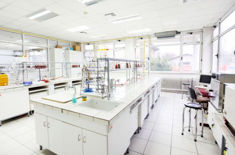 Manual Prático de Rotina Laboratorial: Guia Completo de Boas Práticas